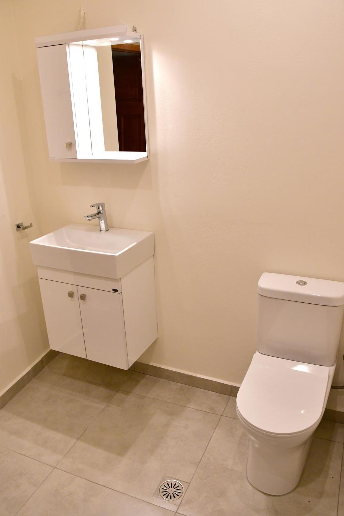 Αρχοντικό Σπίτι Στην Αίγινα Apartment Ngoại thất bức ảnh