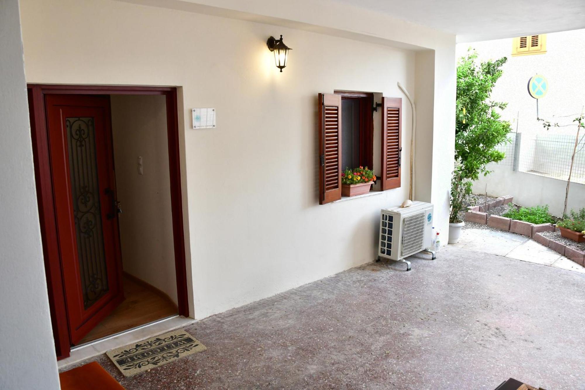 Αρχοντικό Σπίτι Στην Αίγινα Apartment Ngoại thất bức ảnh